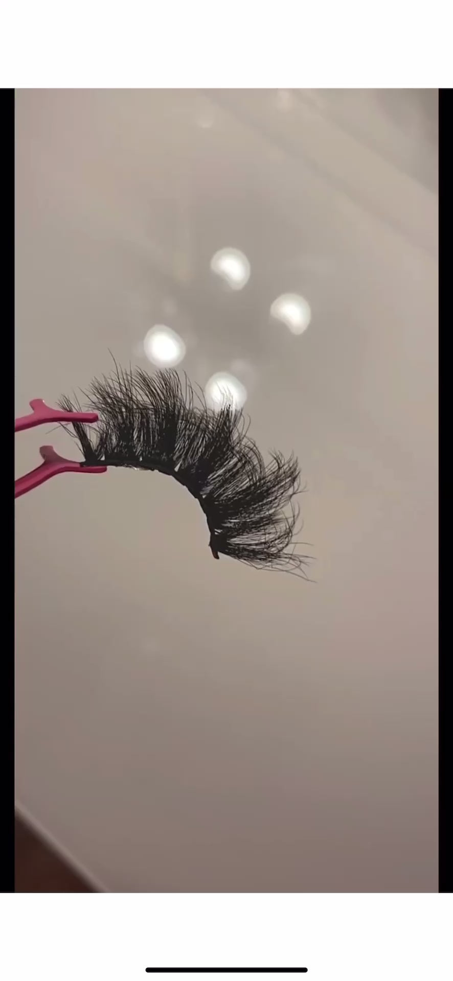 Dramatic Wispy Fuax Mink Lashes 20mm “Bossy”